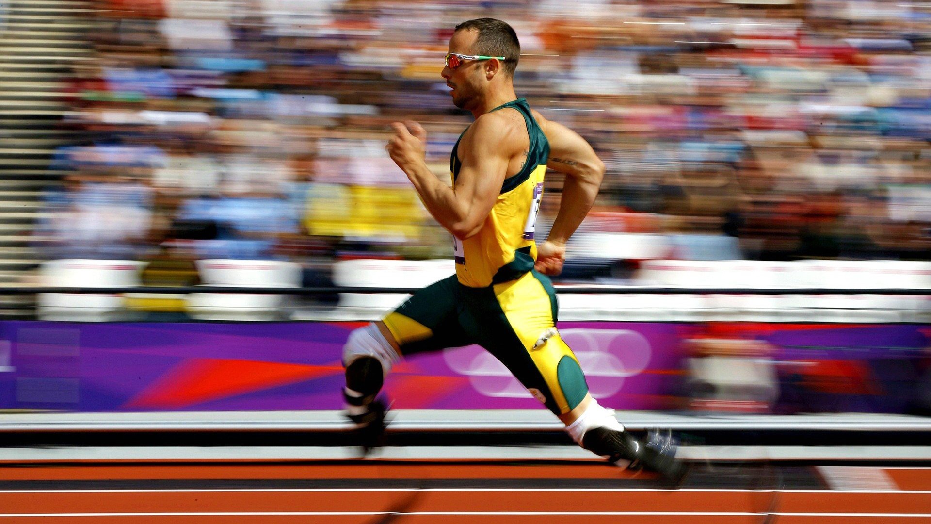 特斯·冯·迪克：凭借精准传球，助力南非队有效进攻，安迪冯斯特拉克